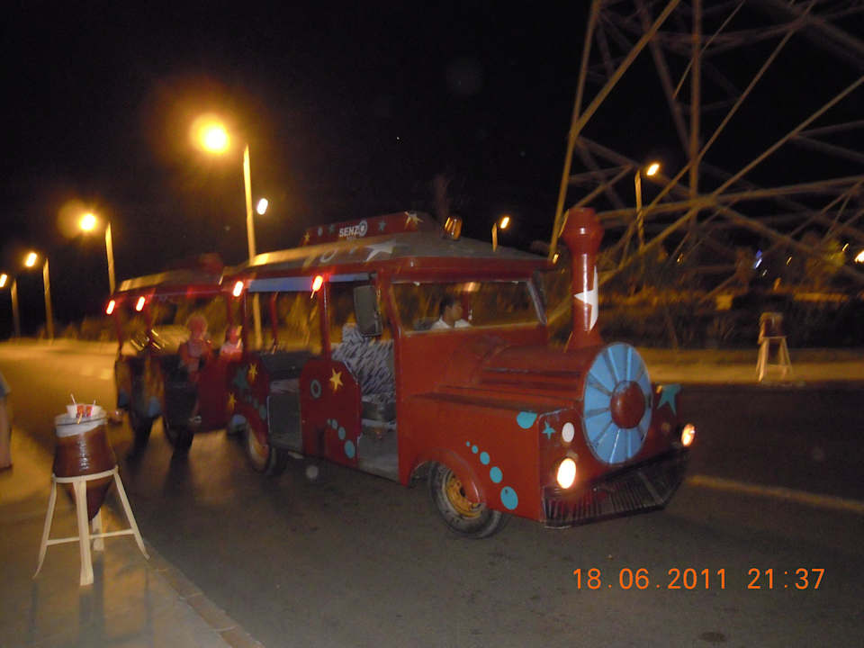 Bimmelbahn Pickalbatros Alf Leila Wa Leila Resort - Neverland Hurghada