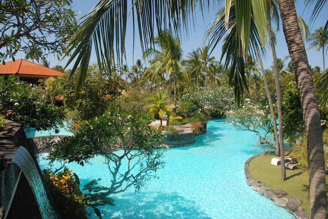 Pool The Laguna A Luxury Collection Resort & Spa