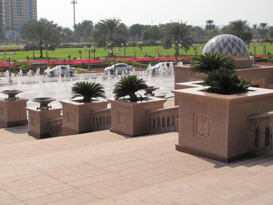 Außenansicht Emirates Palace Mandarin Oriental