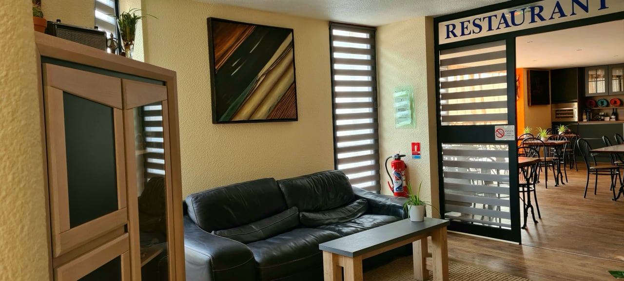 Lobby Hôtel L'Etoile Aéroport-A61