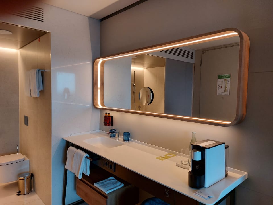 Zimmer b'mine Hotel Frankfurt Airport