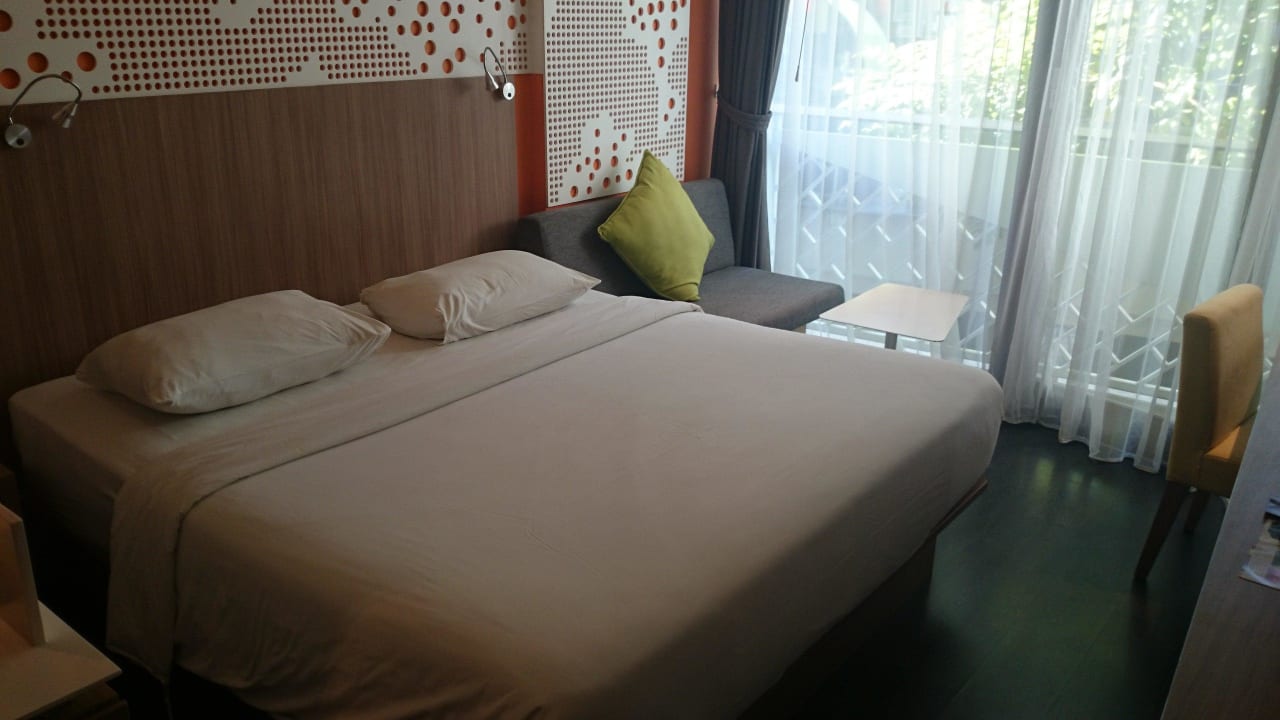 Bed Hotel Ibis Styles Bali Kuta Circle