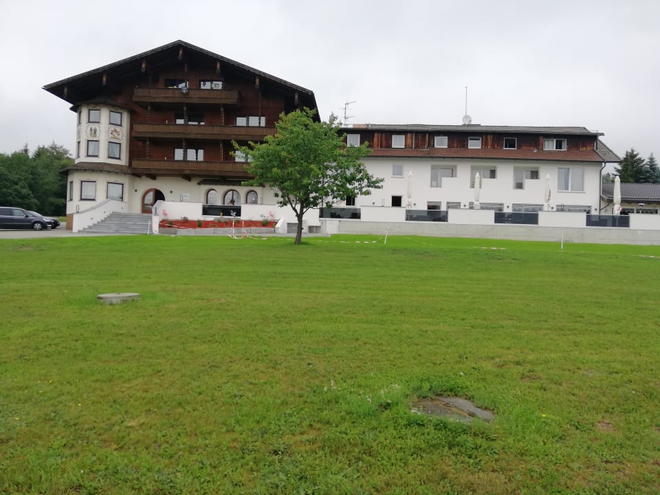 Außenansicht Hotel Bergland-Hof