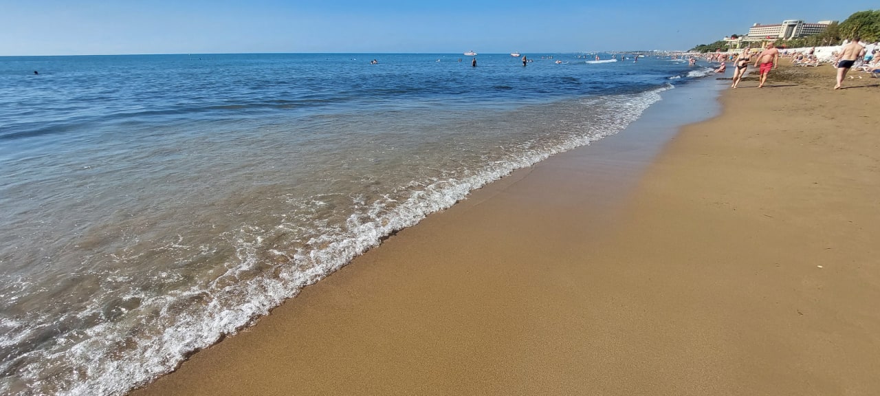 Strand Side Star Beach