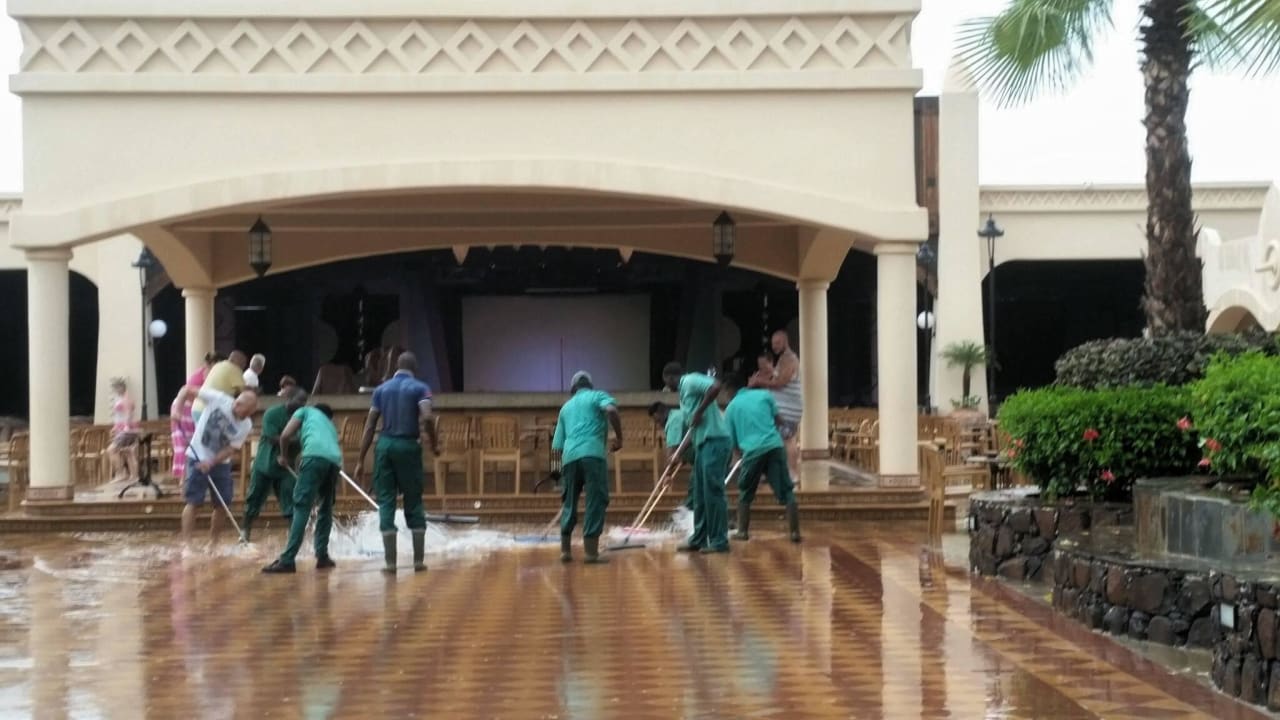 Besen marsch Hotel Riu Touareg