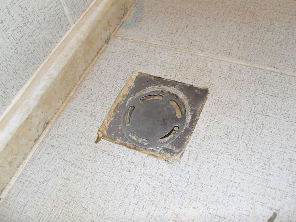 Verstopfter Duschabfluss Riviera Aqua Park Resort