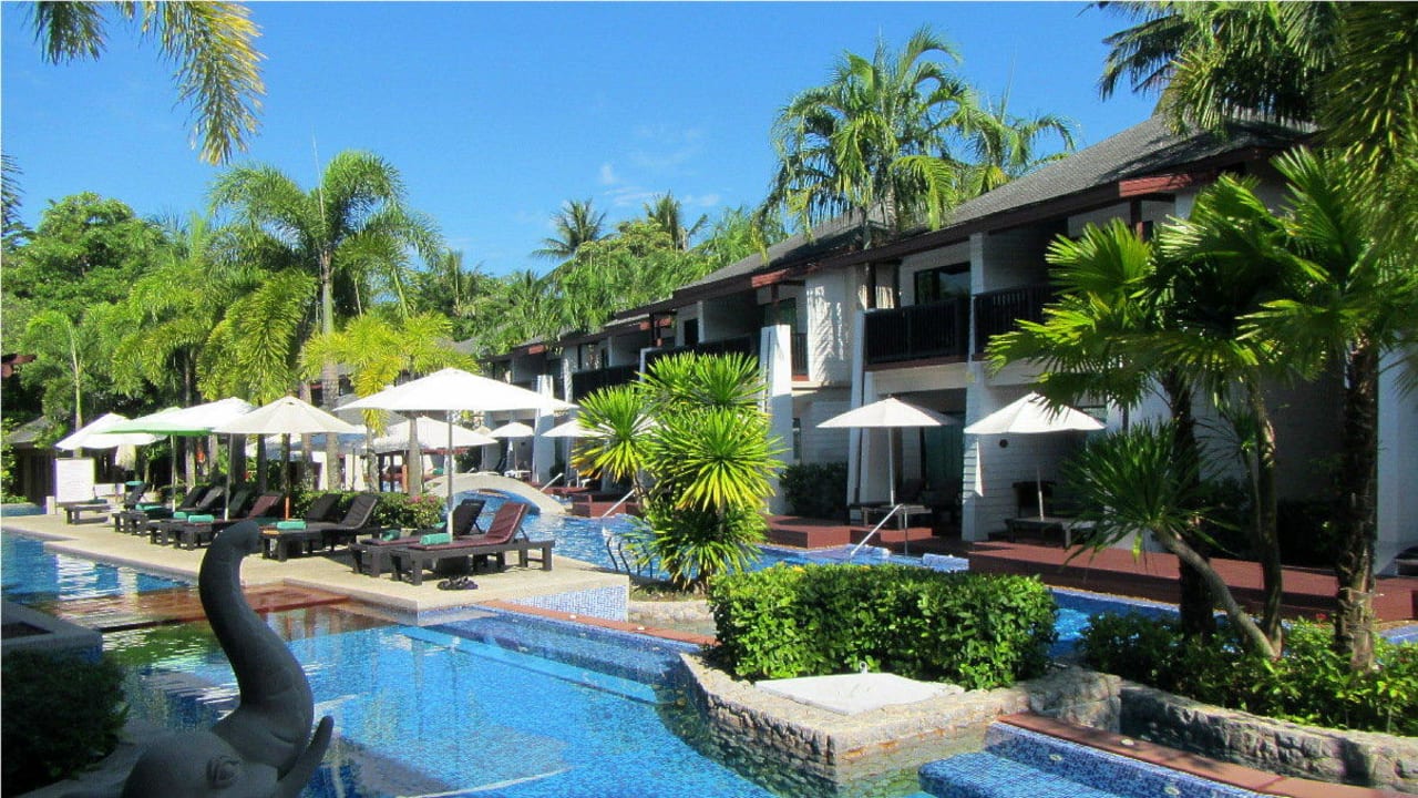 Ausblick vom Pool-Access-Zimmer La Flora Khao Lak