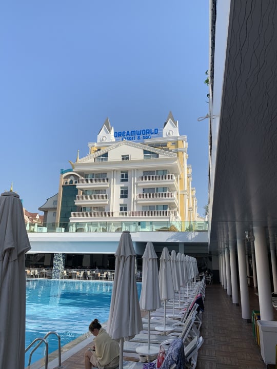 Außenansicht Dream World Resort & Spa