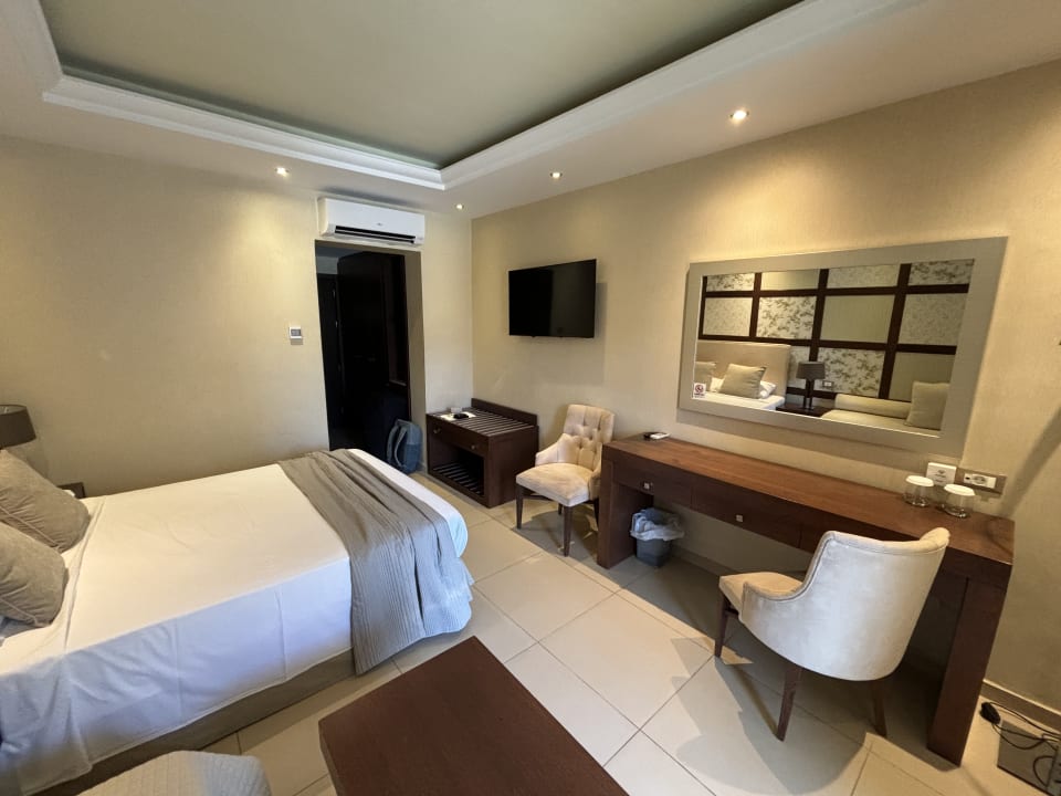 Zimmer Hotel Theartemis Palace