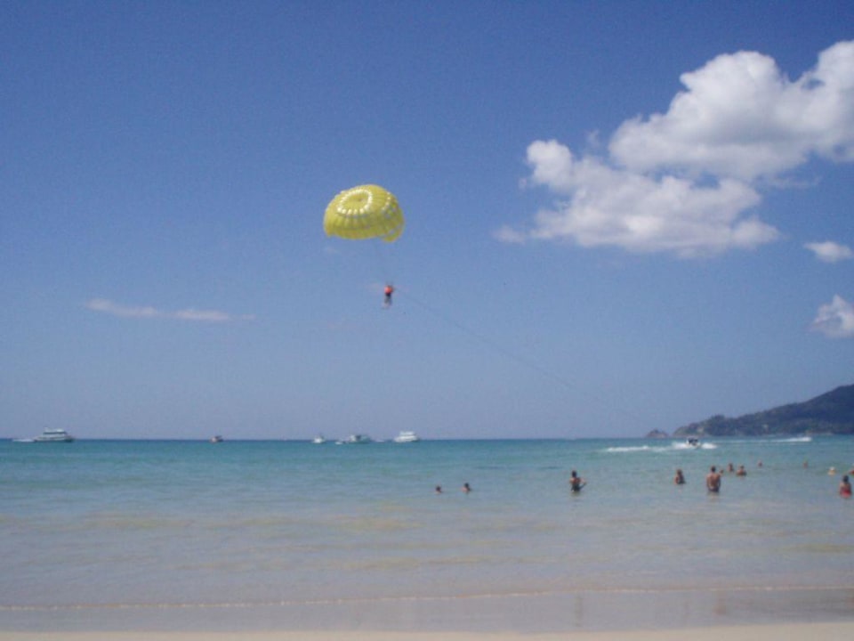 Strand vor Holiday Inn Holiday Inn Resort Phuket