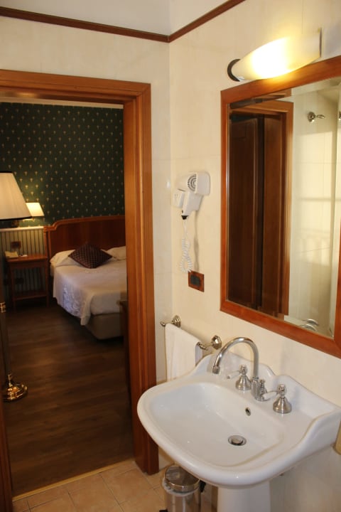 Zimmer Strozzi Palace Hotel