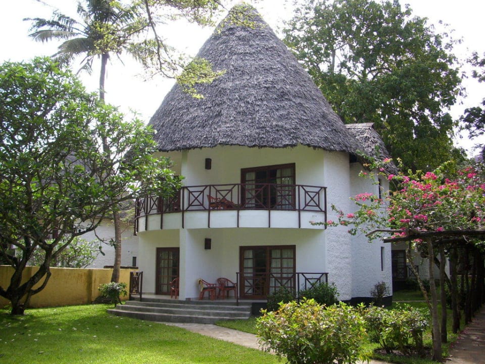 Bungalow Neptune Village Beach Resort & Spa