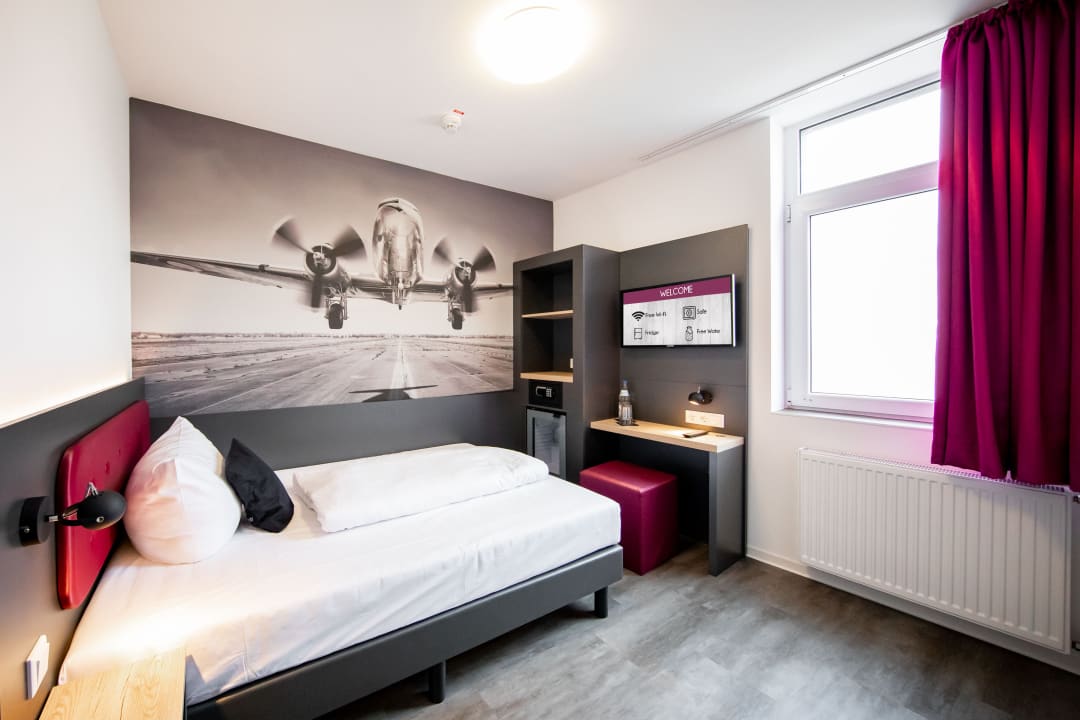 Zimmer Airport Hotel Dürscheidt