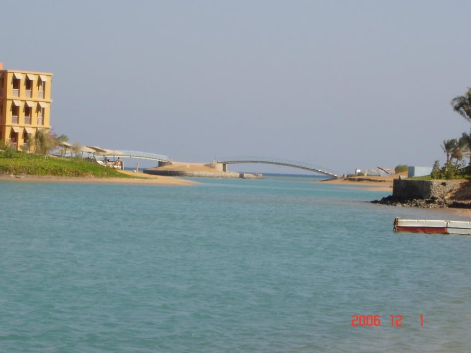 Ausblick von der Lagune aus Three Corners Rihana Resort Deluxe