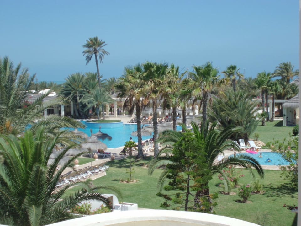 Badepool vom Zimmer aus gesehen Djerba Golf Resort & Spa