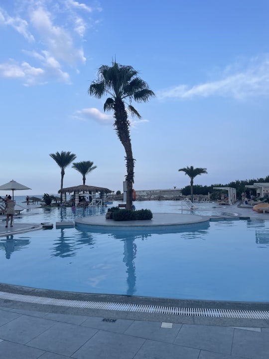 Pool JAZ Elite Casa del Mar Beach