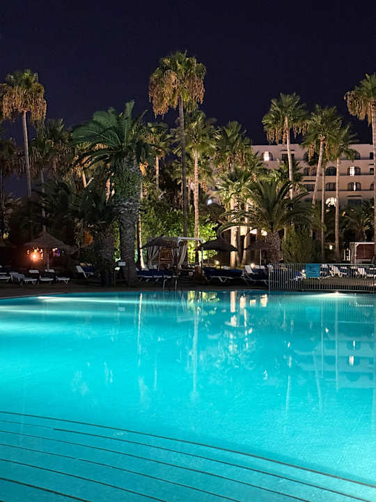 Pool TUI BLUE Manar