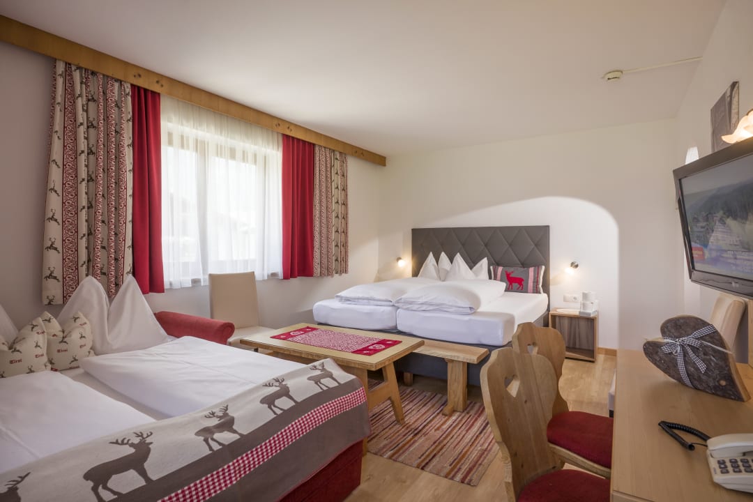 Zimmer Hotel Landhaus Zillertal