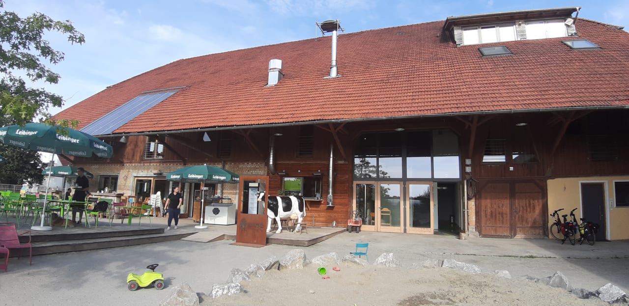 Außenansicht Gut Hügle Erlebnisbauernhof