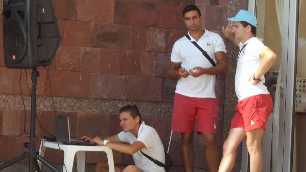 Animationsteam DJ Nicky  Sol Luna Bay