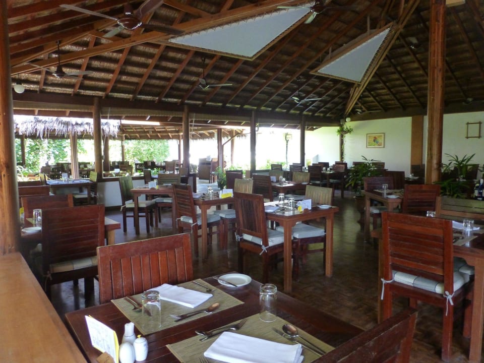 Main-Restaurant NH Collection Maldives Reethi Resort