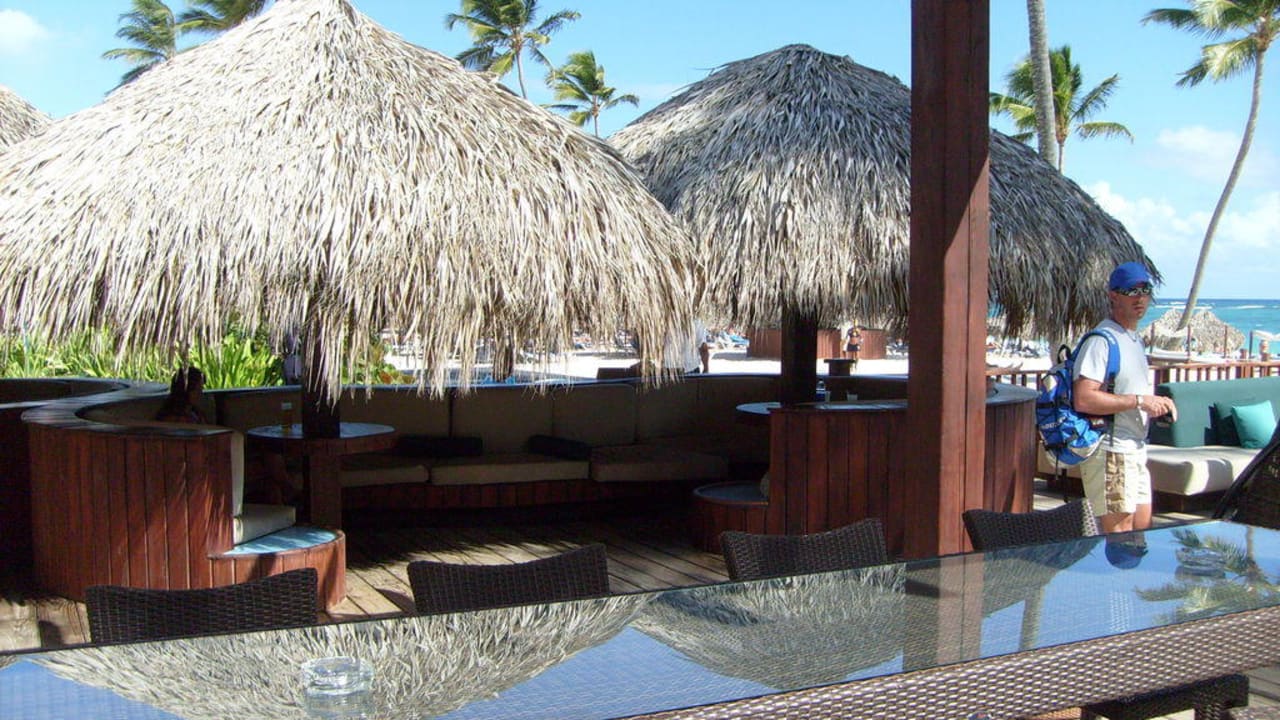 Strandbar 24 h geöffnet Punta Cana Princess All Suites Resort & Spa