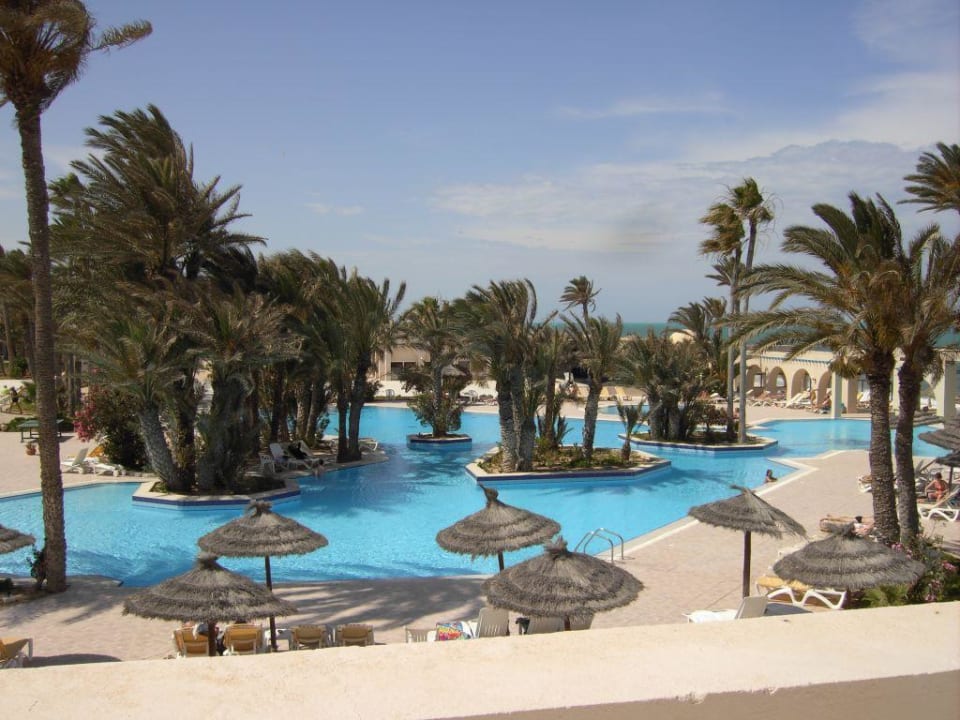 Pool Zita Beach Resort