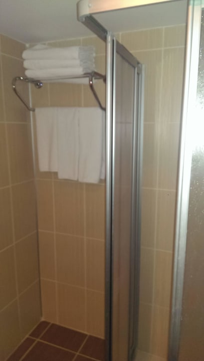 Dusche Saphir Hotel & Villas