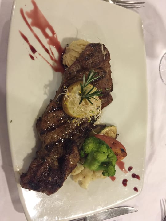 Essen TRS Yucatan Hotel - Adults only