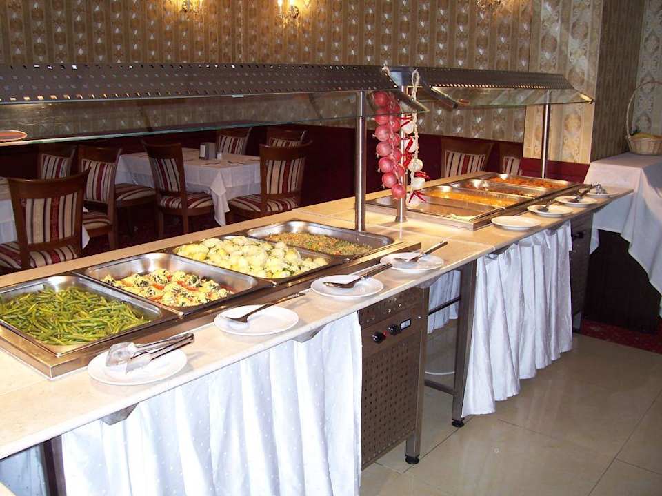 Buffet HI Hotels Imperial Resort