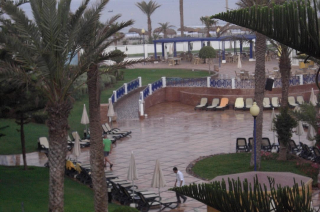 Jeden Tag wird die Anlage gründlich gereinigt Iberostar Waves Founty Beach