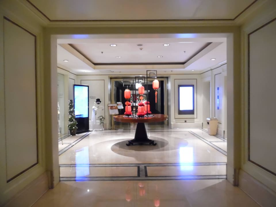 Wandelhalle im Lobbybereich The Astor Tianjin, a Luxury Collection Hotel, Tianjin