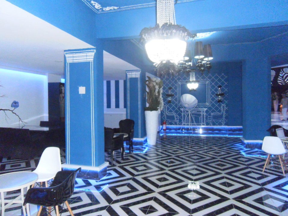 Schein als sein Club Hotel Anjeliq