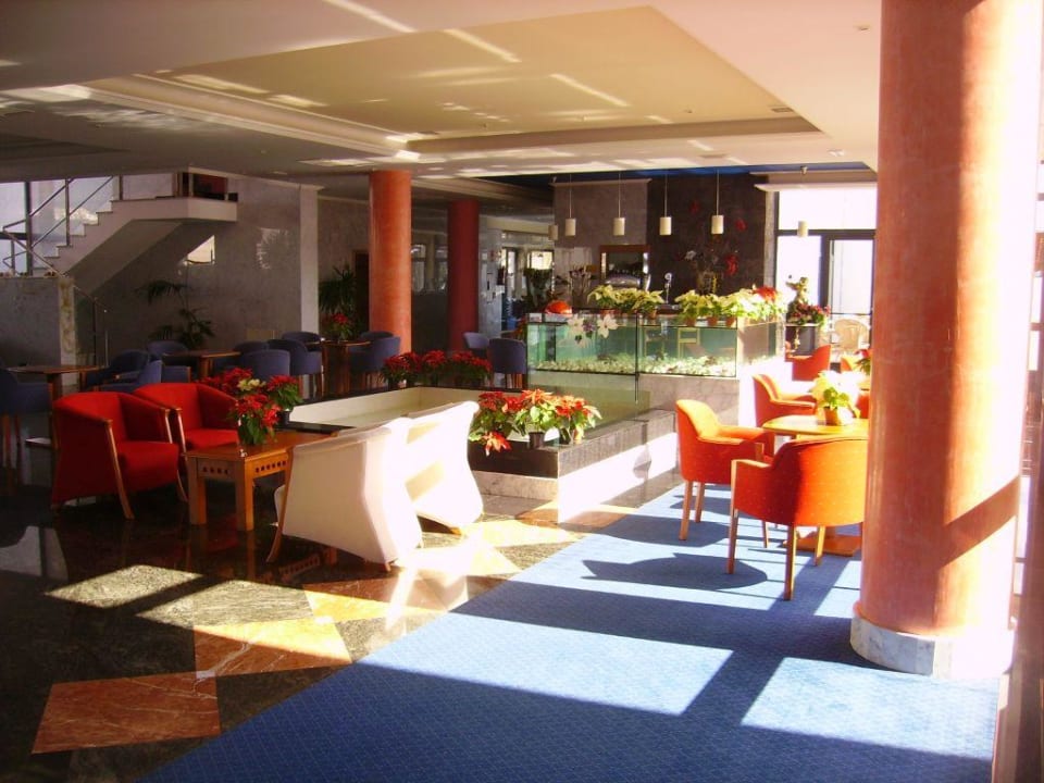 Lobby an Rezeptions-Seite Hotel Mirador Papagayo by LIVVO