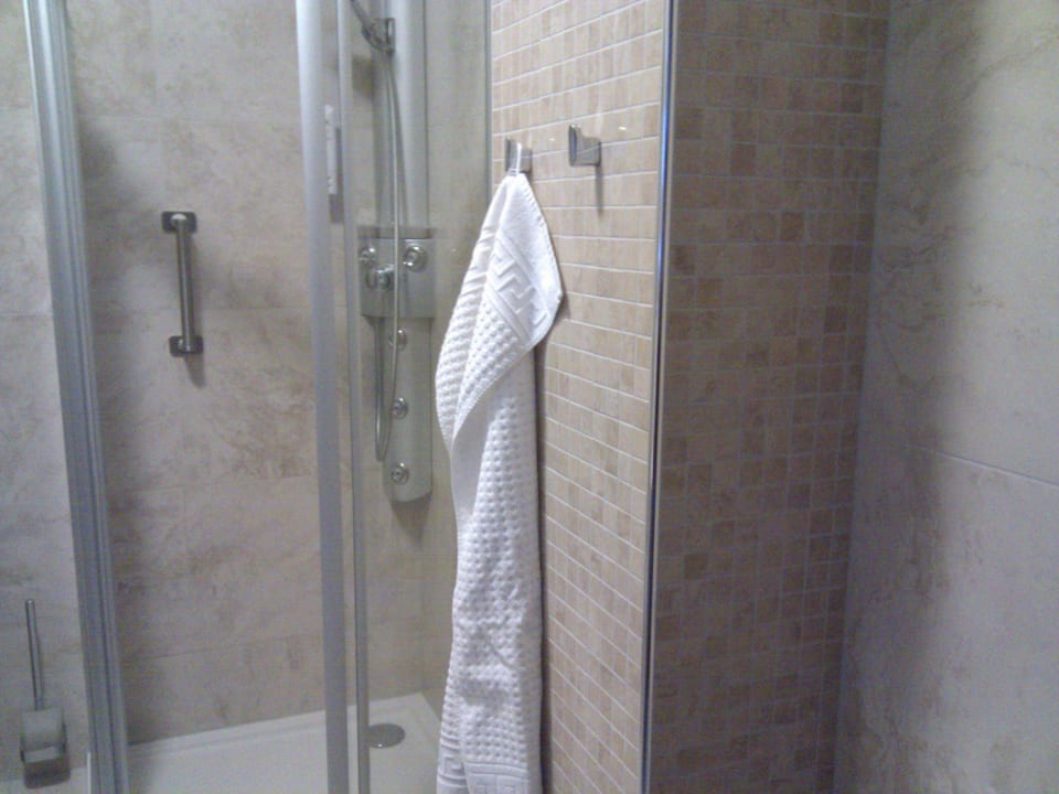 Bad - Dusche Hotel & Medi-Spa Biały Kamień