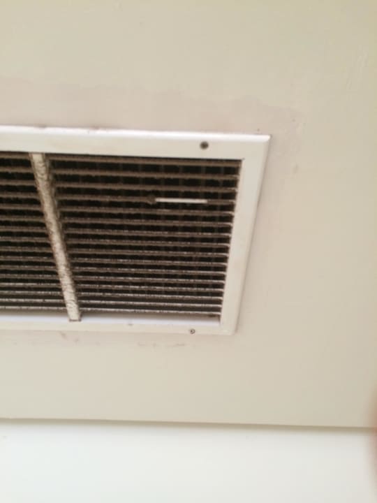 Fitnessraum Lüftungsgitter SBH Club Paraiso Playa