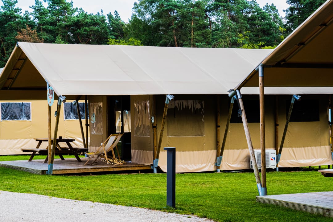 Außenansicht Safariland Stukenbrock Erlebnisresort