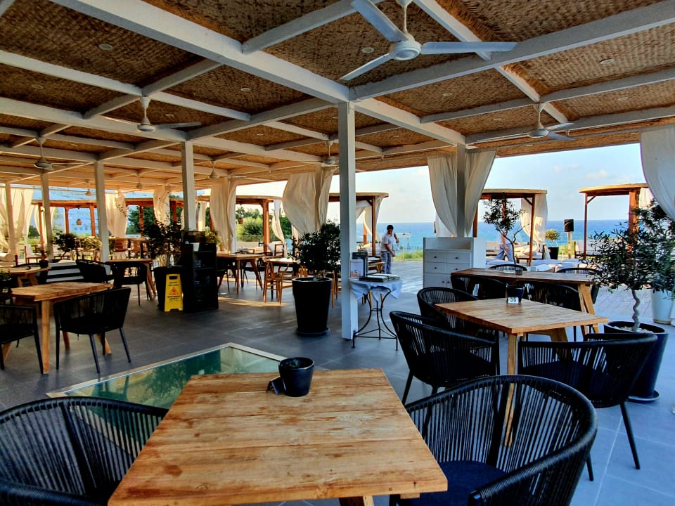 Gastro Napa Mermaid Hotel & Suites