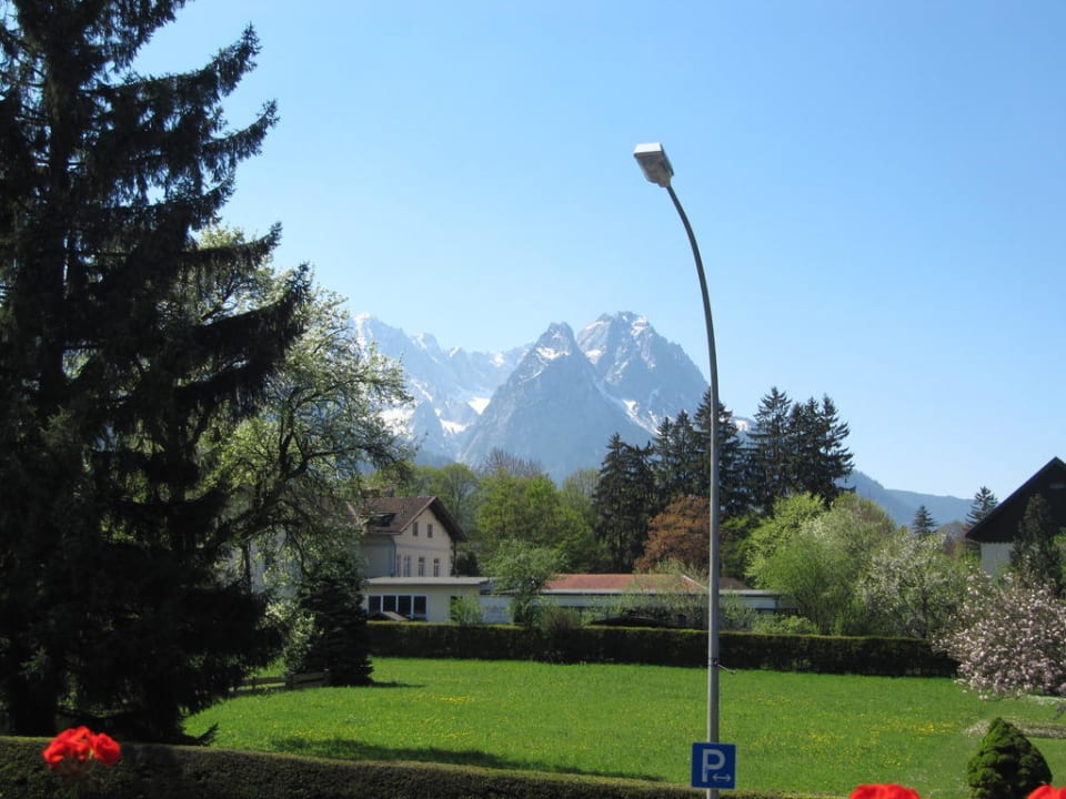 Bergblick  Hotel Zugspitze