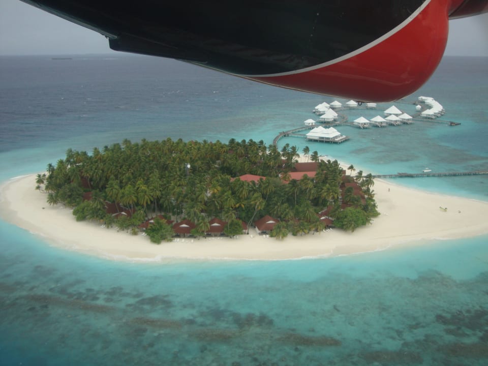 Ankunft mit dem Wasserflugzeug Diamonds Thudufushi