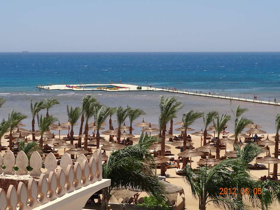 Traumhafter Steg. Pickalbatros Palace Resort