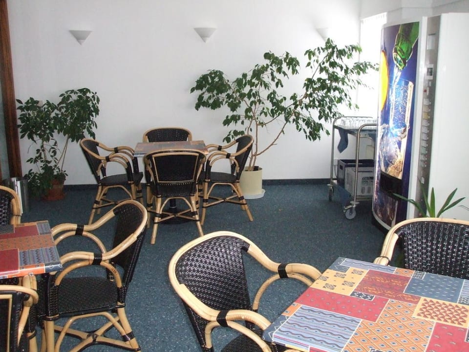 Aufenthaltsraum im Hotel GustavStresemannInstitu GSI Hotel Bonn