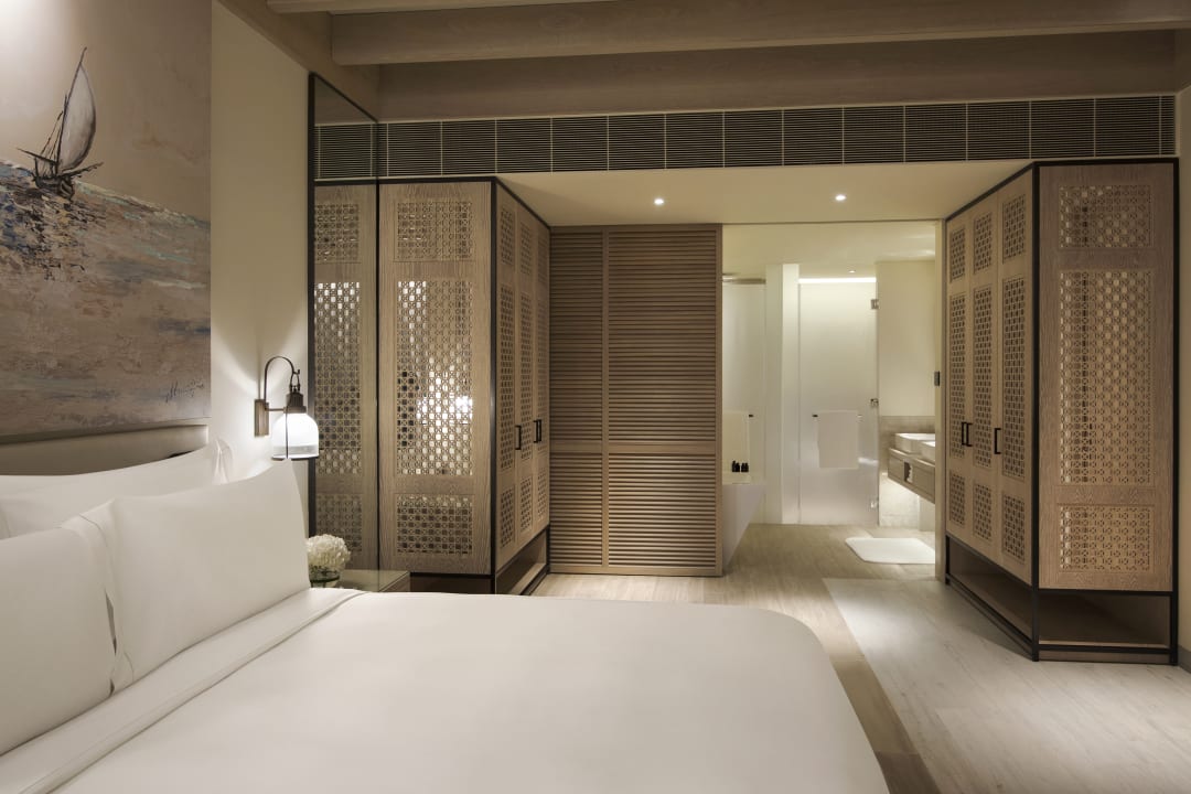 Zimmer Saadiyat Rotana Resort &  Villas