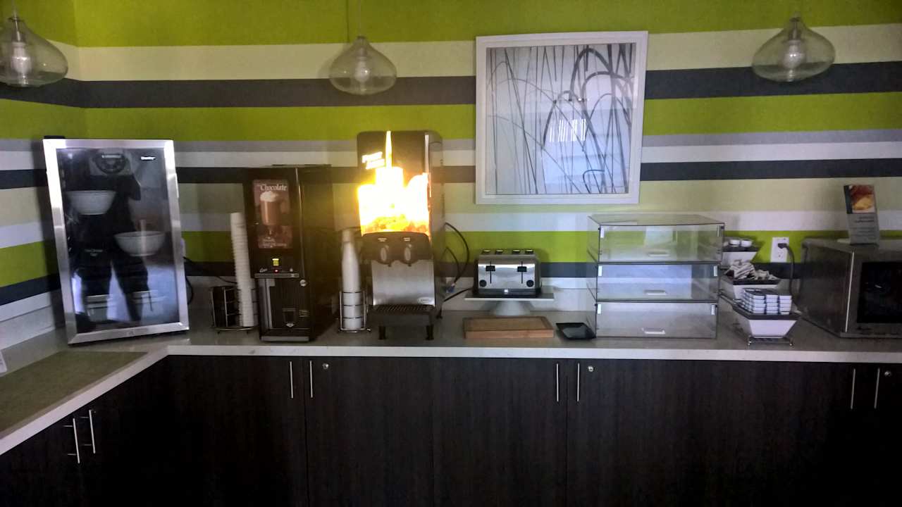 Restaurant Best Western Plus Gardena Inn & Suites