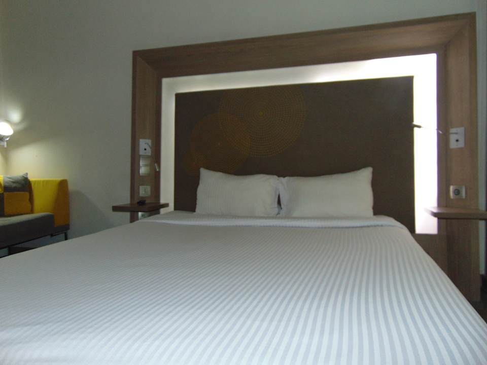 Zimmer Rexan International Hotel