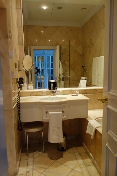 Zimmer Althoff Grandhotel Schloss Bensberg