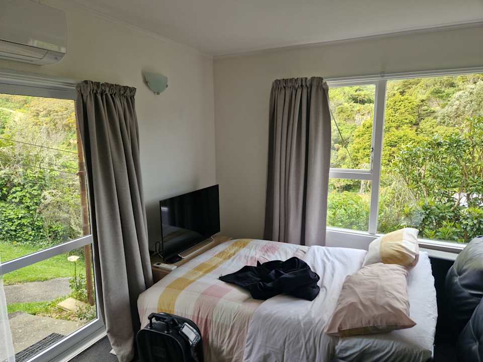 Zimmer Skyline Haven - Entire Apartment - Free Parking, Espresso, Netflix - 15m to CBD, Stadium, Ferry