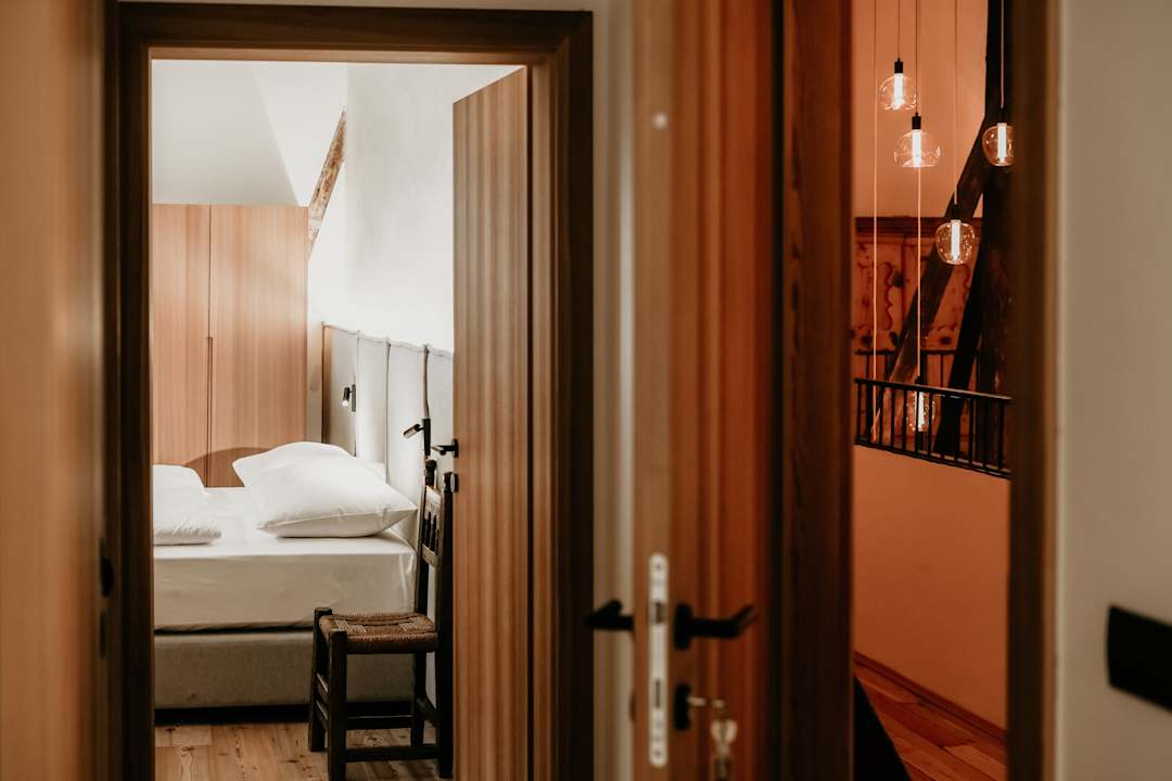 Zimmer Ansitz Heufler by Norbert Niederkofler