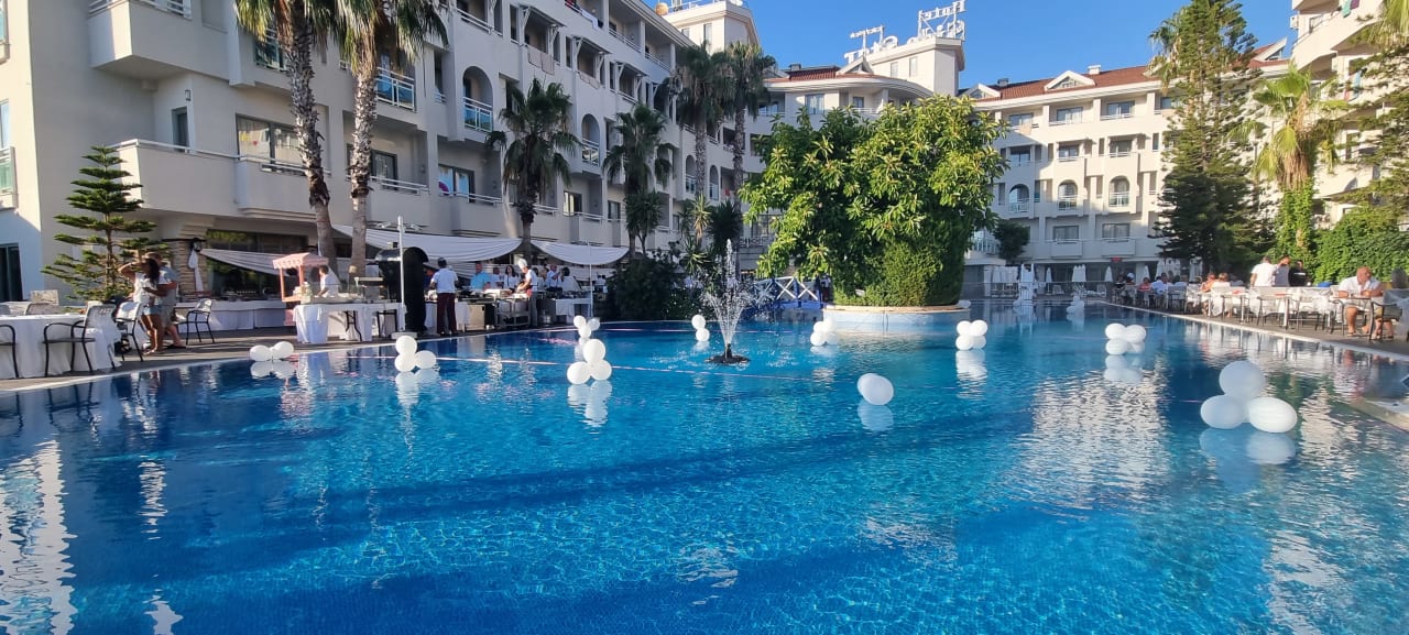 Pool Side Star Beach