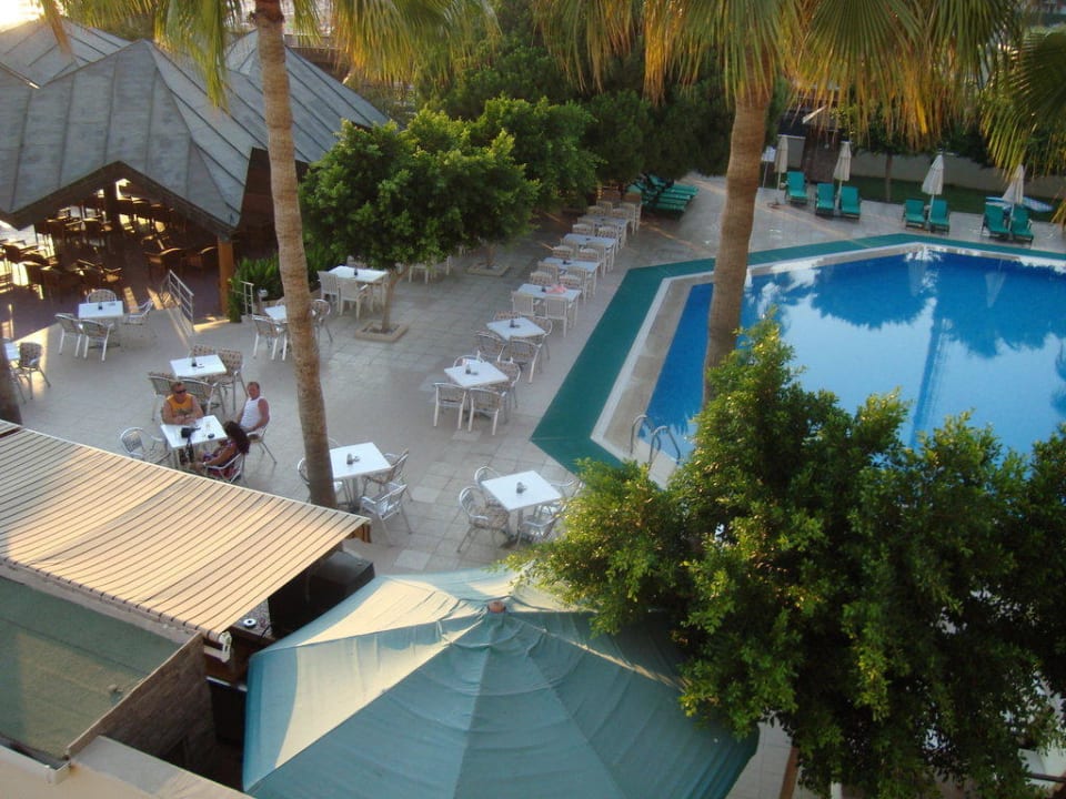 Blick vom Balkon Nerton Hotel - Erwachsenenhotel ab 16 Jahren